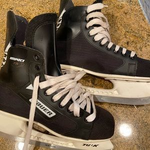 Pair of mens sized hockey ice skates